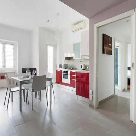 Апартаменты Cozy Apt With Balcony - Mm2 Sant'agostino *